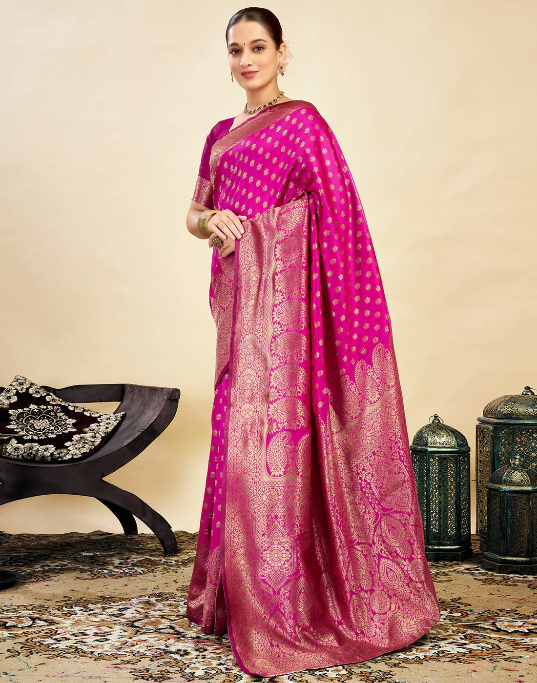 axonit womens silk blend banarasi jacquard classic motif design saree with unstitched blouse piece pink 2 axonit womens silk blend banarasi jacquard classic motif design saree with unstitched blouse piece pink 2