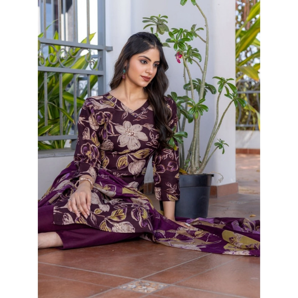 pid 63055 women s cotton blend printed kurti with pant dupatta set purple 4 1000x1000 1.webp pid 63055 women s cotton blend printed kurti with pant dupatta set purple 4 1000x1000 1.webp