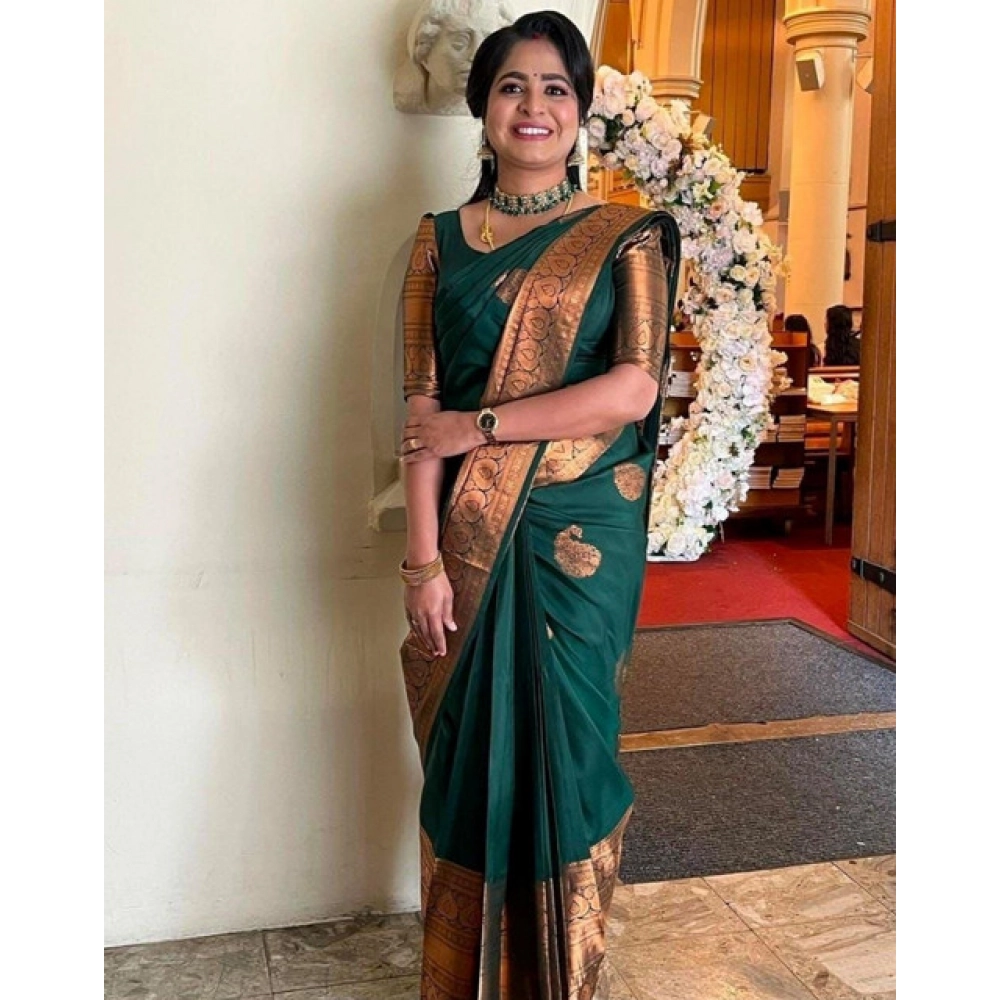 pid 63600 women s soft lichi silk printed saree with unstitched blouse 5 5 mtr green 2 1000x1000 1.webp pid 63600 women s soft lichi silk printed saree with unstitched blouse 5 5 mtr green 2 1000x1000 1.webp