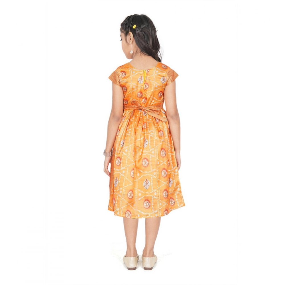 pid 63796 generic girl s brocket silk printed short sleeve round neck dress green yellow 2 1000x1000 1.webp pid 63796 generic girl s brocket silk printed short sleeve round neck dress green yellow 2 1000x1000 1.webp