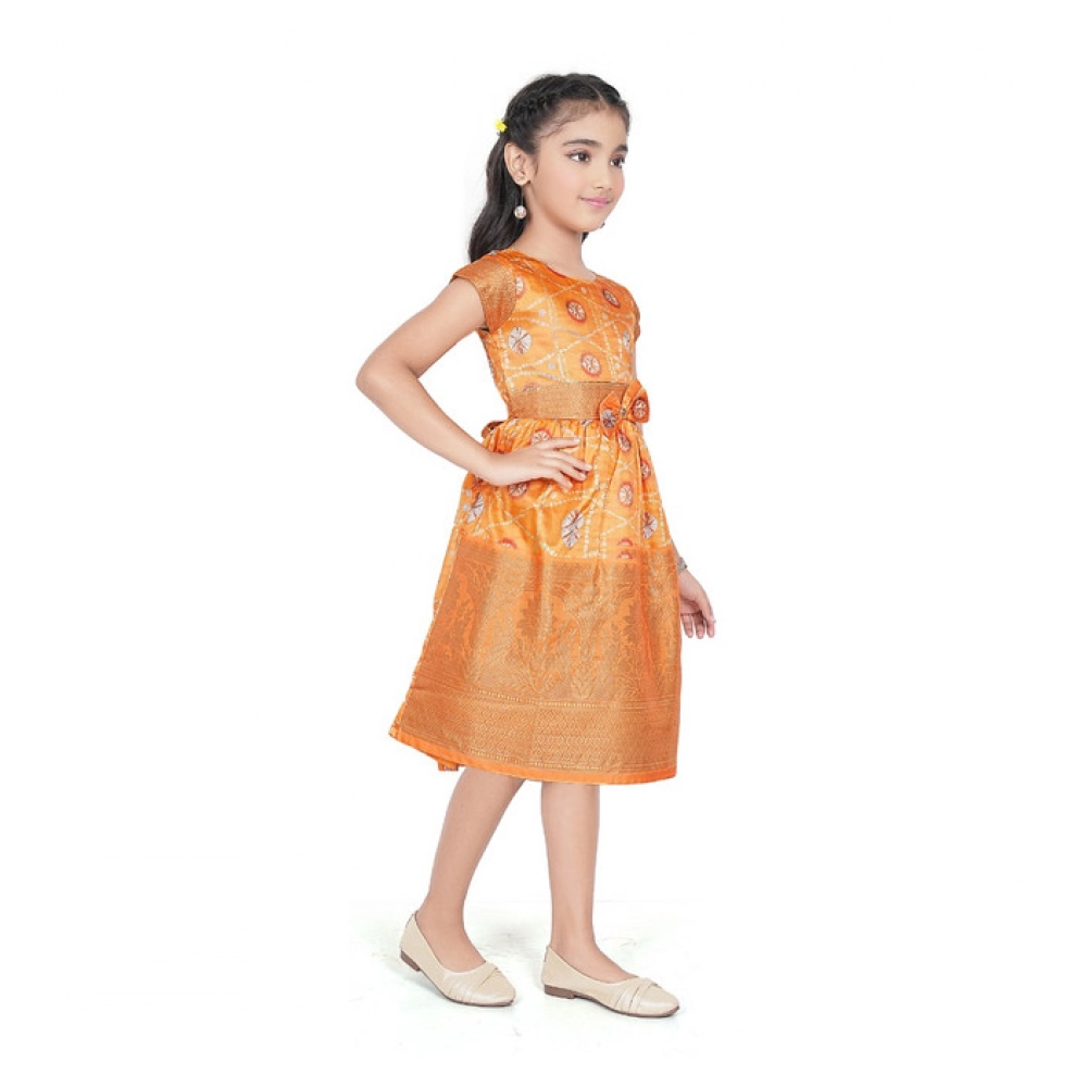 pid 63796 generic girl s brocket silk printed short sleeve round neck dress green yellow 3 1000x1000 1.webp pid 63796 generic girl s brocket silk printed short sleeve round neck dress green yellow 3 1000x1000 1.webp