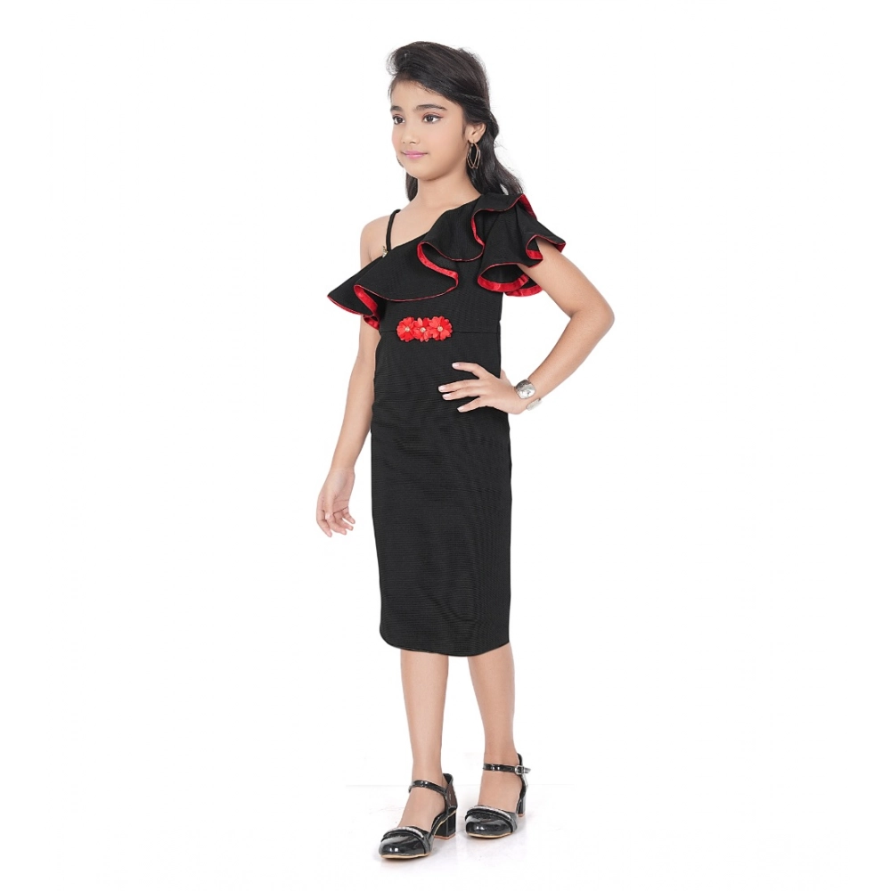 pid 63815 generic girl s knitted printed sleeve less off shoulder dress black navy blue 2 1000x1000 1.webp pid 63815 generic girl s knitted printed sleeve less off shoulder dress black navy blue 2 1000x1000 1.webp