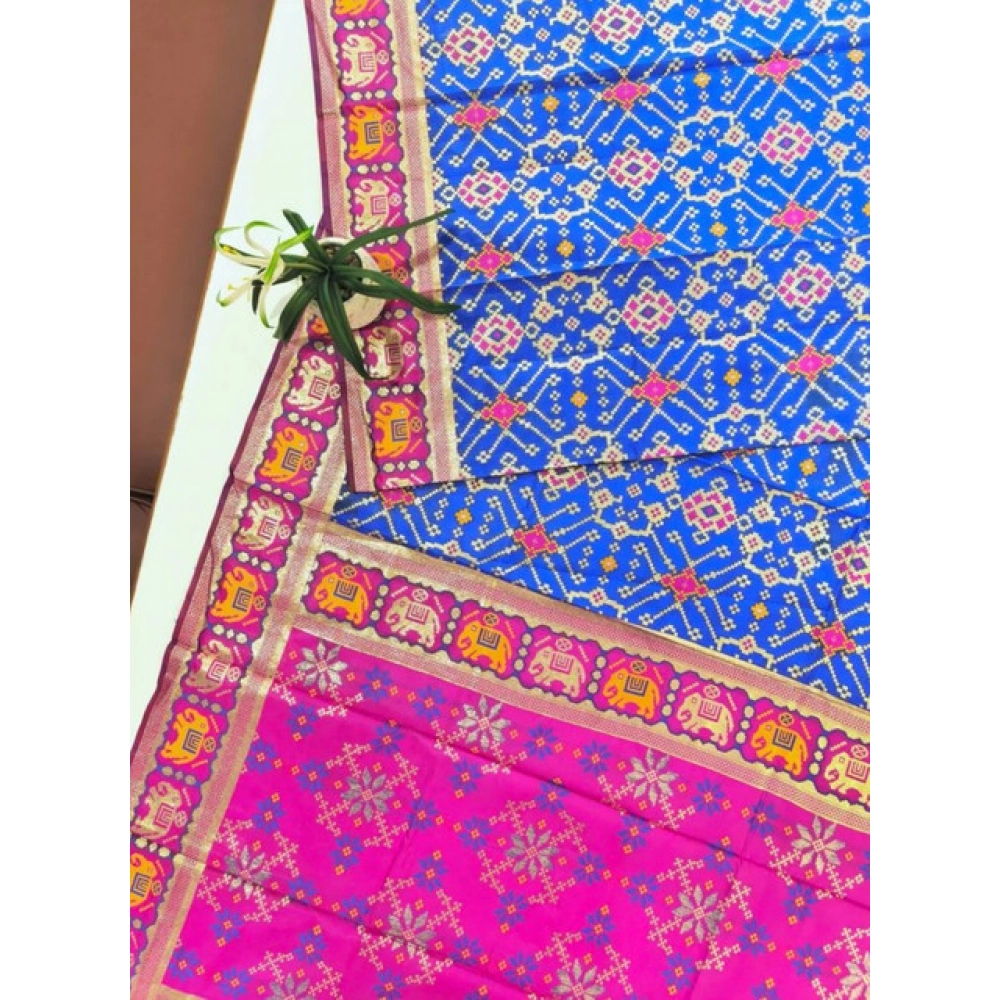pid 65631 generic women s patola silk meena and zari woven saree with unstitched blouse 5 5 mtr pin 1000x1000 4.webp pid 65631 generic women s patola silk meena and zari woven saree with unstitched blouse 5 5 mtr pin 1000x1000 4.webp