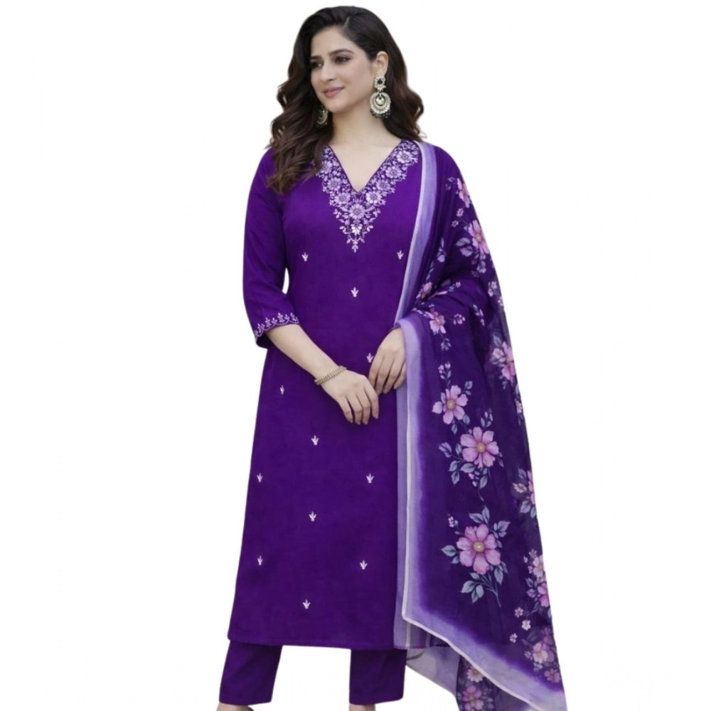 pid 65971 women s chanderi silk ethnic motif v neck three quarter sleeve kurti with pant dupatta se 1000x1000 4.webp pid 65971 women s chanderi silk ethnic motif v neck three quarter sleeve kurti with pant dupatta se 1000x1000 4.webp