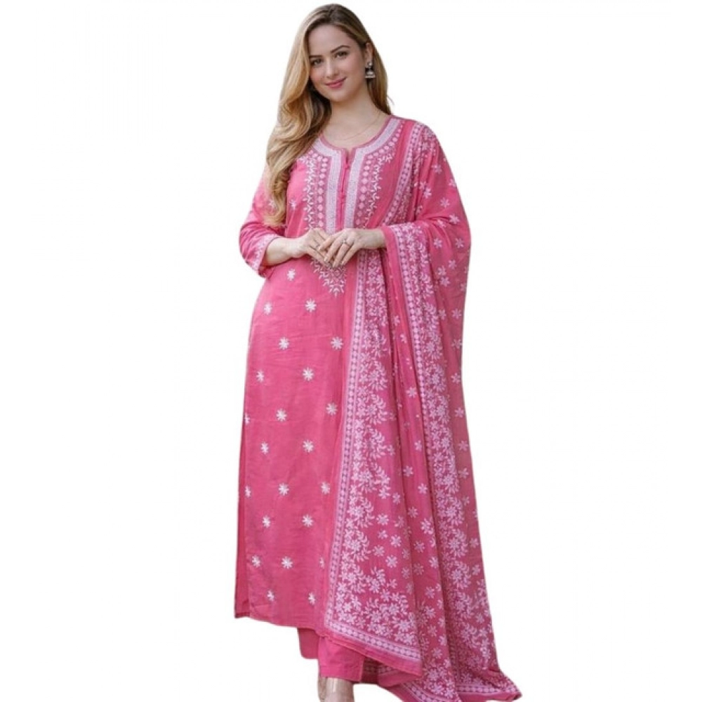 pid 65976 women s chanderi silk ethnic motif notch three quarter sleeve kurti with pant dupatta set 1000x1000 2.webp pid 65976 women s chanderi silk ethnic motif notch three quarter sleeve kurti with pant dupatta set 1000x1000 2.webp