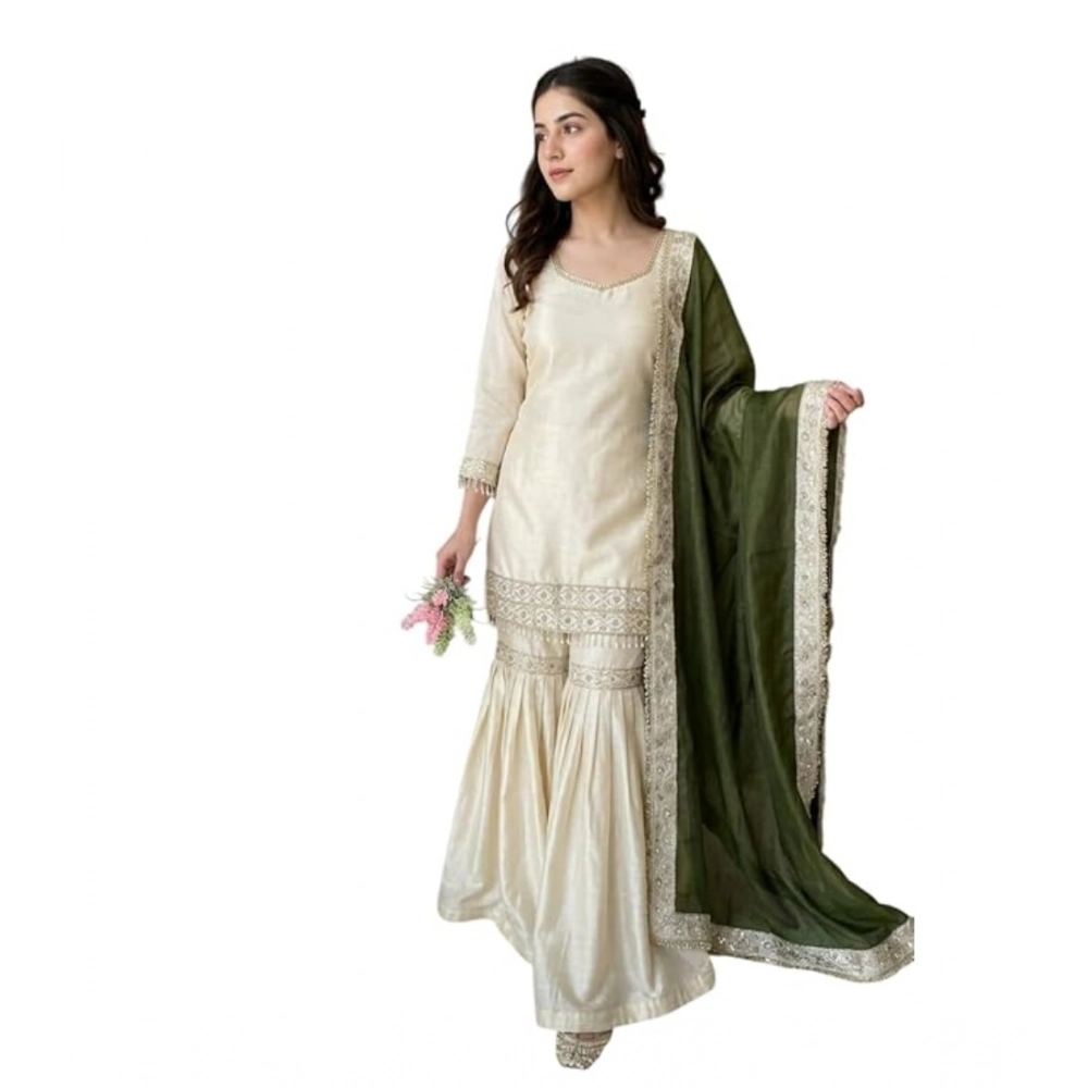 pid 66484 women s silk embroidered 3 4th sleeve round kurti with palazzo and dupatta set cream 5 1000x1000 1.webp pid 66484 women s silk embroidered 3 4th sleeve round kurti with palazzo and dupatta set cream 5 1000x1000 1.webp