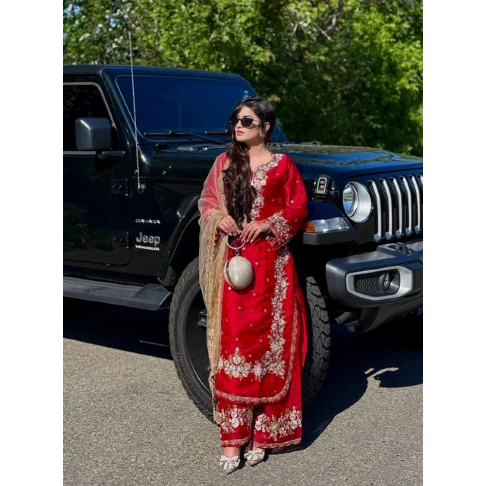 pid 66506 women s silk embroidered 3 4th sleeve round readymade kurti with palazzo and dupatta set 1000x1000 4.webp pid 66506 women s silk embroidered 3 4th sleeve round readymade kurti with palazzo and dupatta set 1000x1000 4.webp