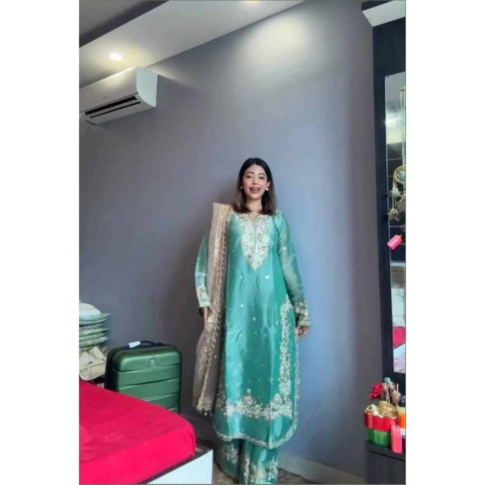 pid 66507 women s silk embroidered 3 4th sleeve round readymade kurti with palazzo and dupatta set 1000x1000 3.webp pid 66507 women s silk embroidered 3 4th sleeve round readymade kurti with palazzo and dupatta set 1000x1000 3.webp