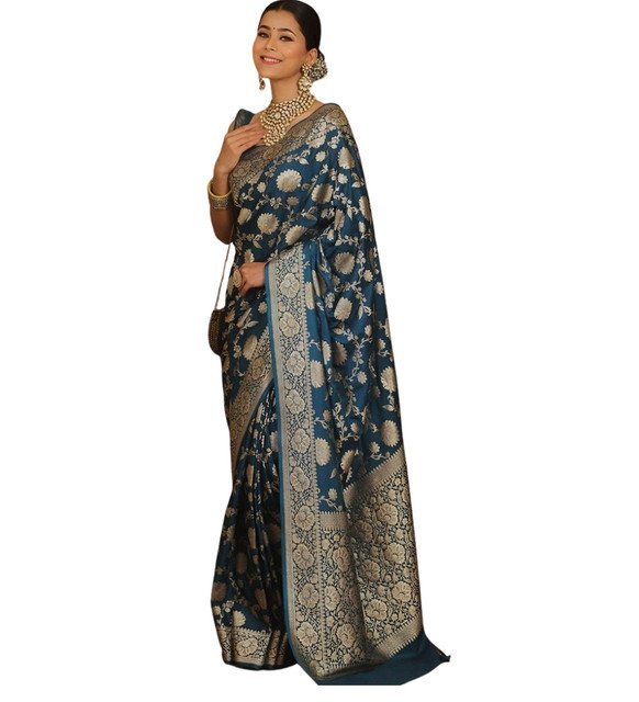 pid 67655 women s jacquard printed saree with unstitched blouse 5 5 mtr rama 2.jpg pid 67655 women s jacquard printed saree with unstitched blouse 5 5 mtr rama 2.jpg