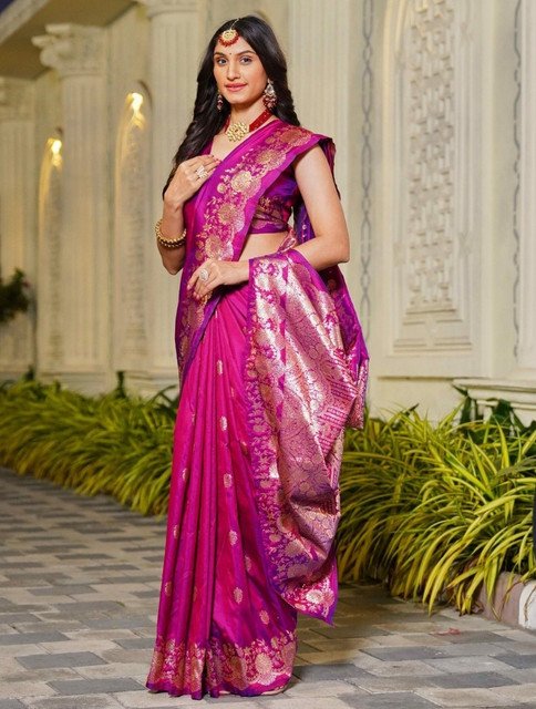 pid 67666 women s jacquard printed saree with unstitched blouse 5 5 mtr rani 1.jpg pid 67666 women s jacquard printed saree with unstitched blouse 5 5 mtr rani 1.jpg