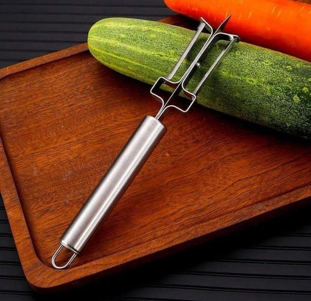 pid 67790 stainless steel 3 in 1 vegetable peeler silver 3.jpg pid 67790 stainless steel 3 in 1 vegetable peeler silver 3.jpg
