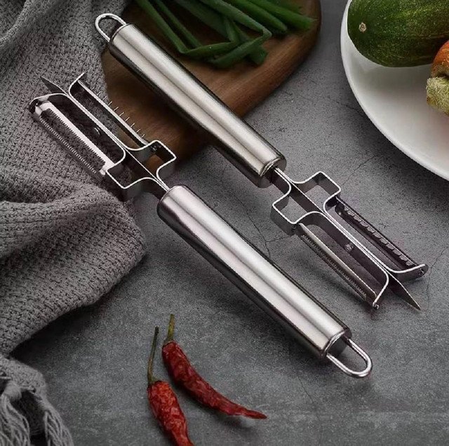 pid 67790 stainless steel 3 in 1 vegetable peeler silver 5.jpg pid 67790 stainless steel 3 in 1 vegetable peeler silver 5.jpg